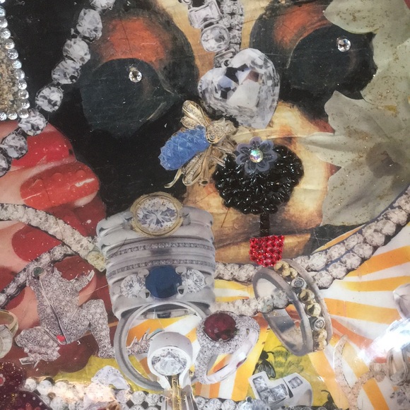 Beautiful accessories make life extraordinary! One of a kind, decoupaged bowl. - Picture 5 of 13